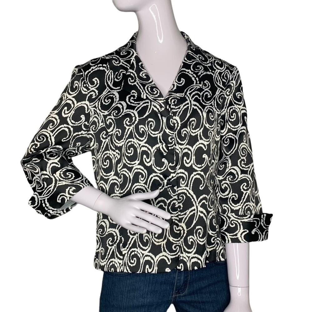 DressBarn Top 3/4 Sleeve Black and White Size M Button Down